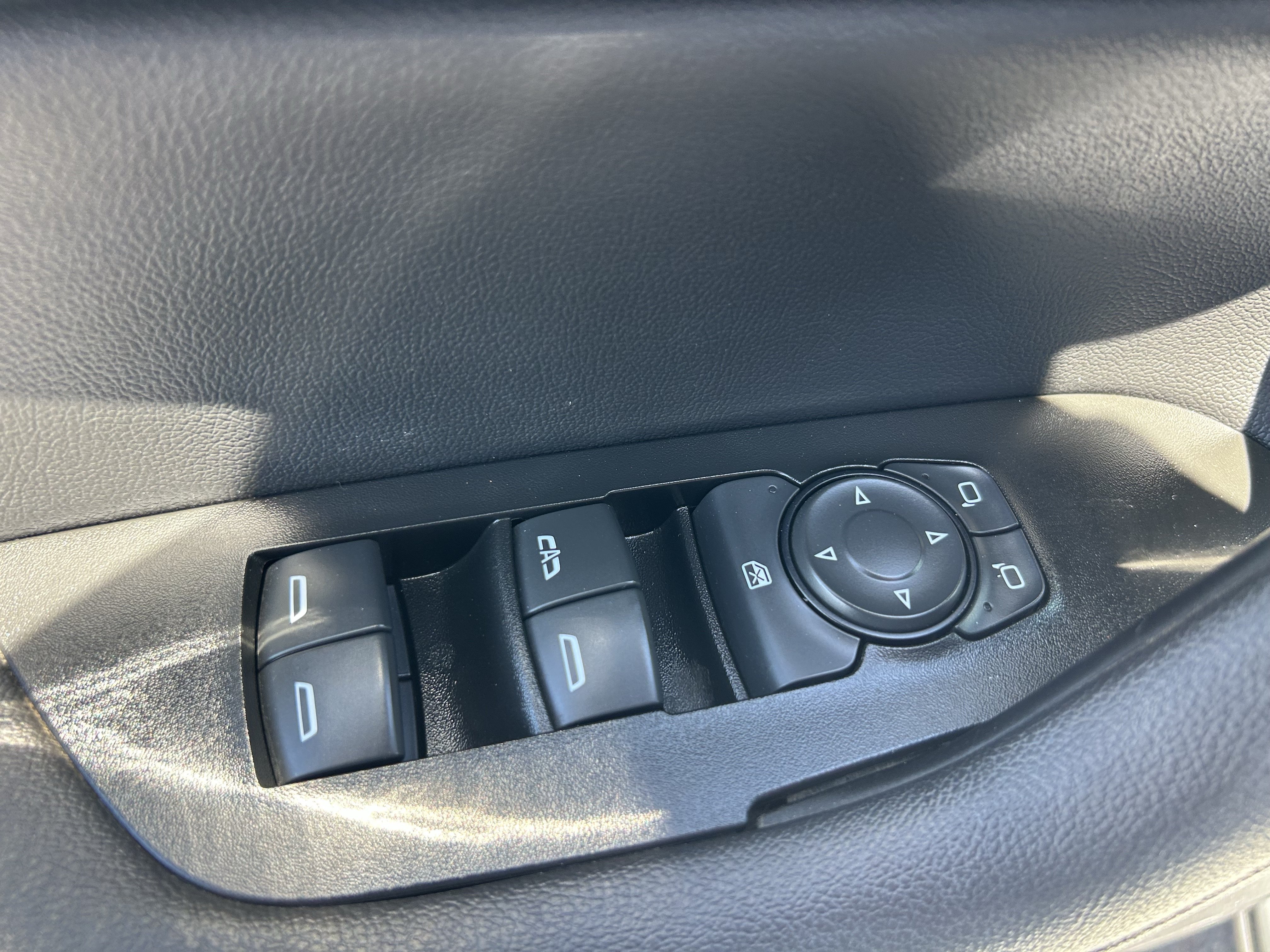 2020 Chevrolet Blazer 2LT - Photo 30