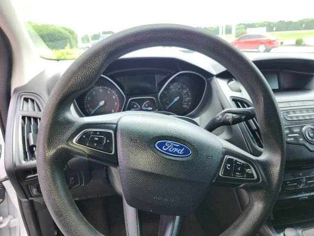 Used 2018 Oxford White Ford S image 18