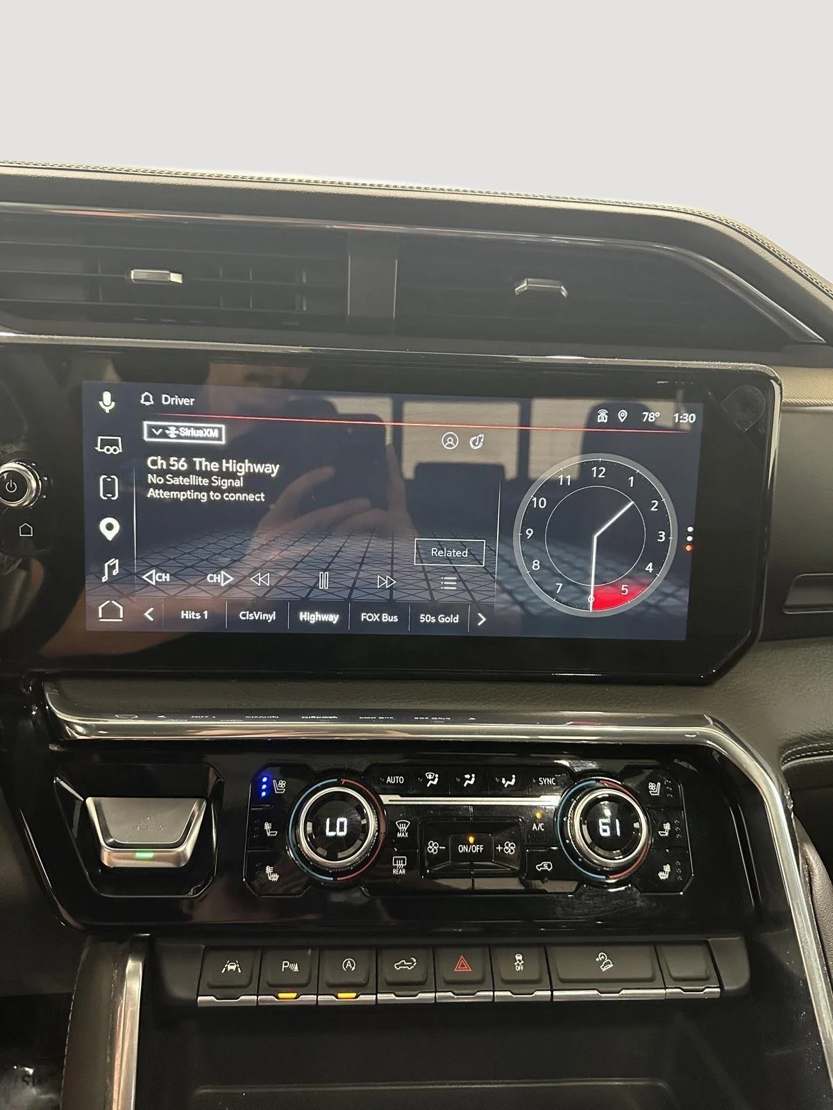 Used 2025 Onyx Black GMC Denali image 12