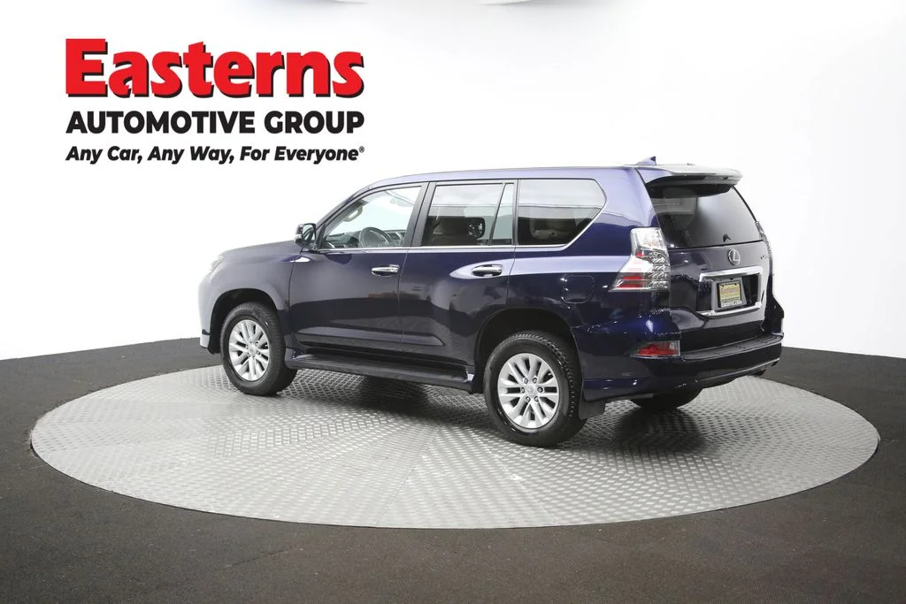 Used 2021 Blue Lexus 460 image 68