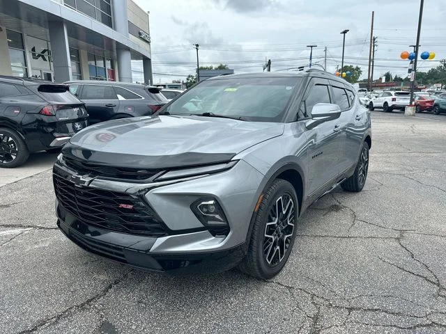 Used 2024 Gray Chevrolet RS image 11