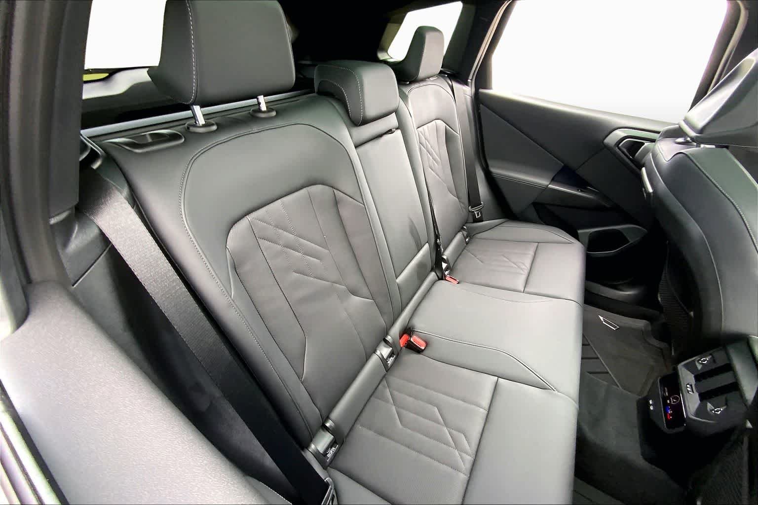 Used 2026 Dark Graphite Metallic BMW 30 xDrive image 33