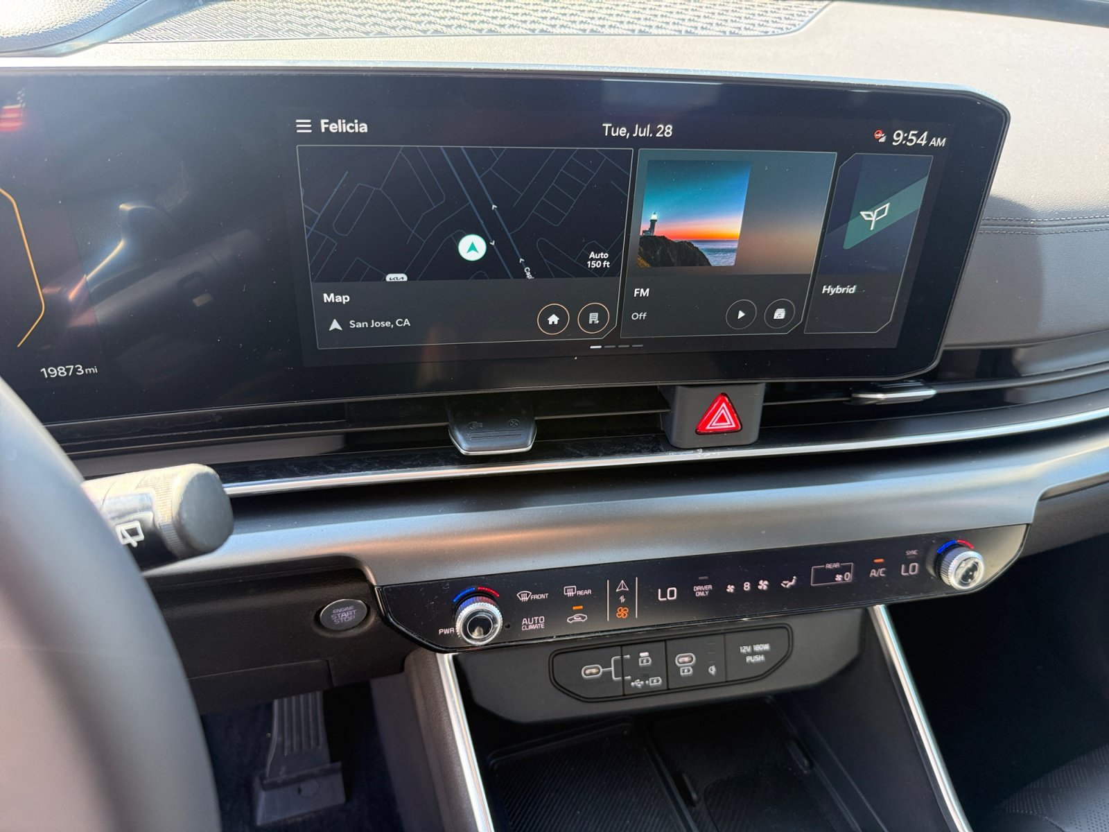 Used 2025 Ivory Kia SX image 12