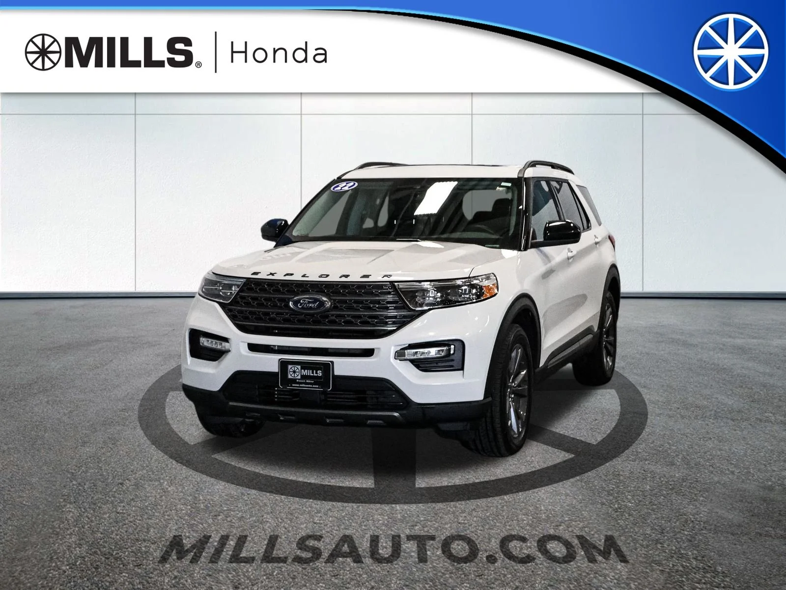 2022 Ford Explorer XLT 4WD's photo