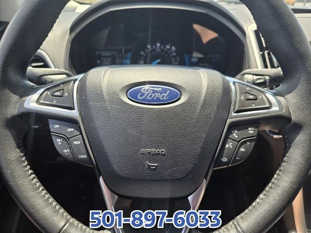 Used 2022 White Ford SEL image 26