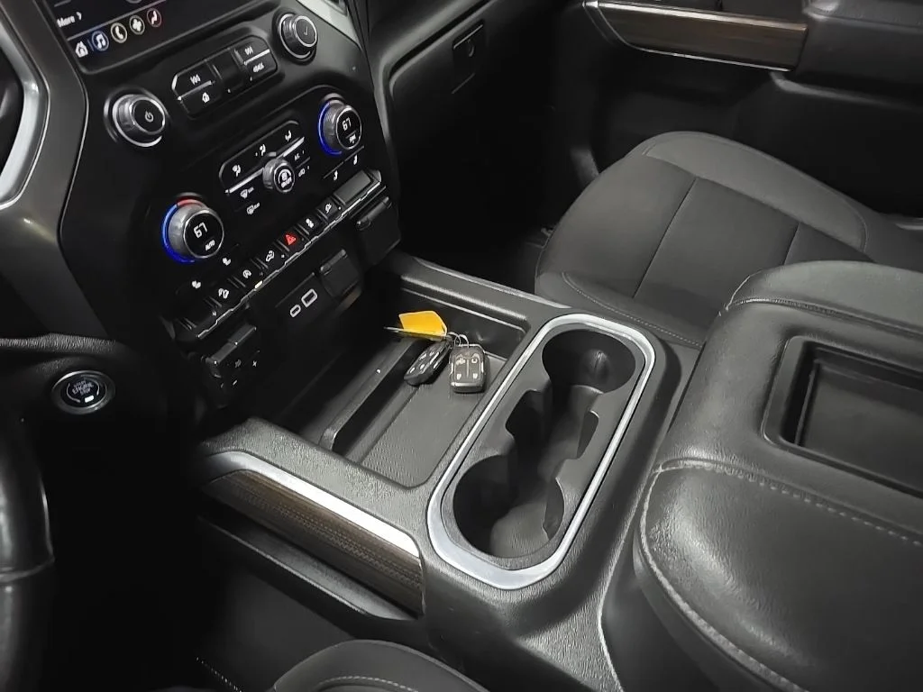 Used 2021 White Chevrolet LT Trail Boss image 31