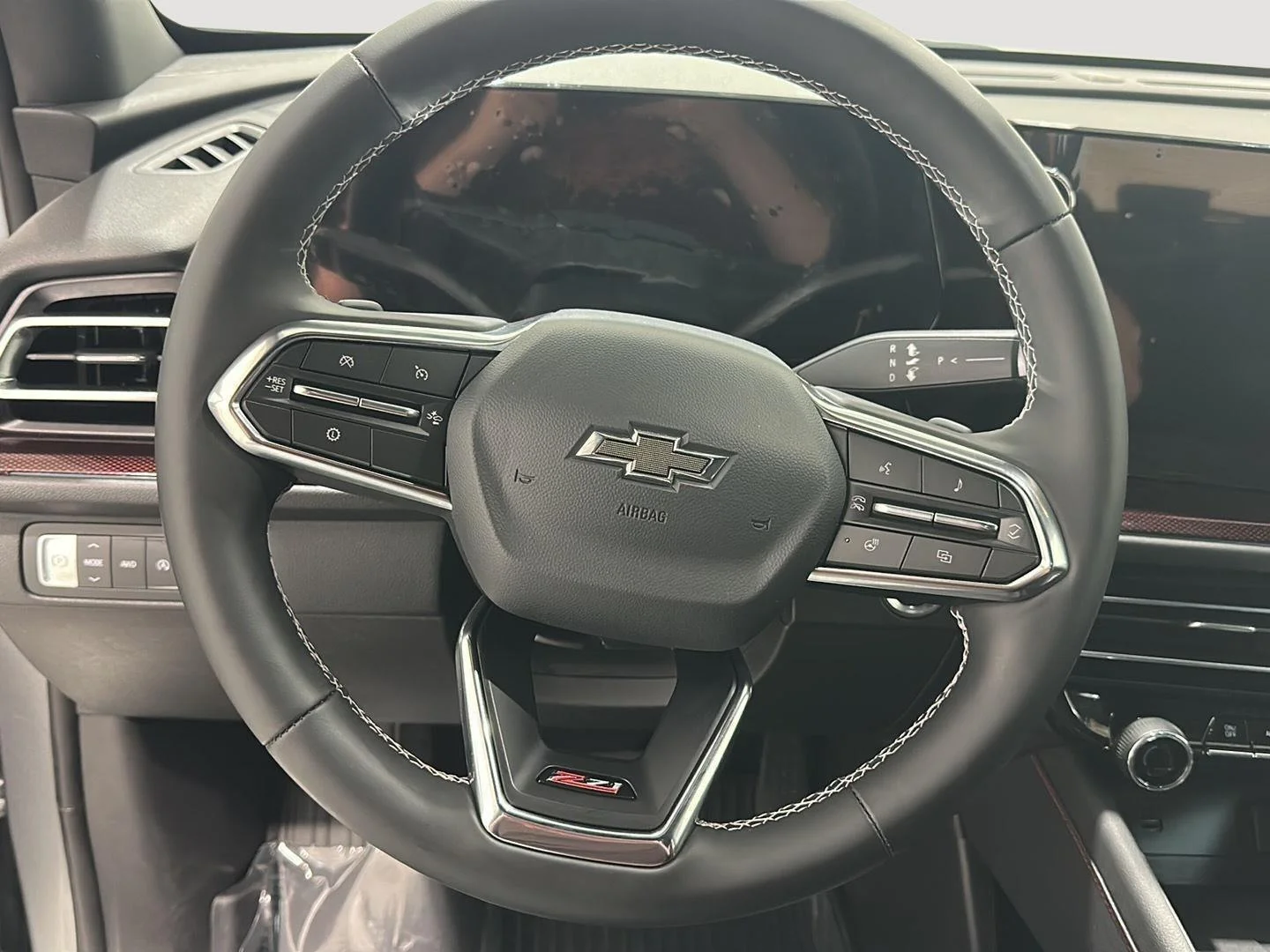 Used 2025 Sterling Gray Metallic Chevrolet Z71 image 9