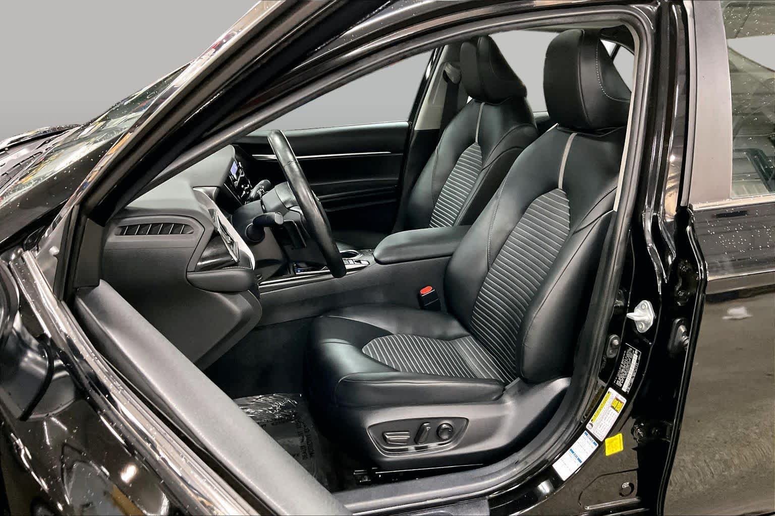 Used 2023 Midnight Black Metallic Toyota SE image 8