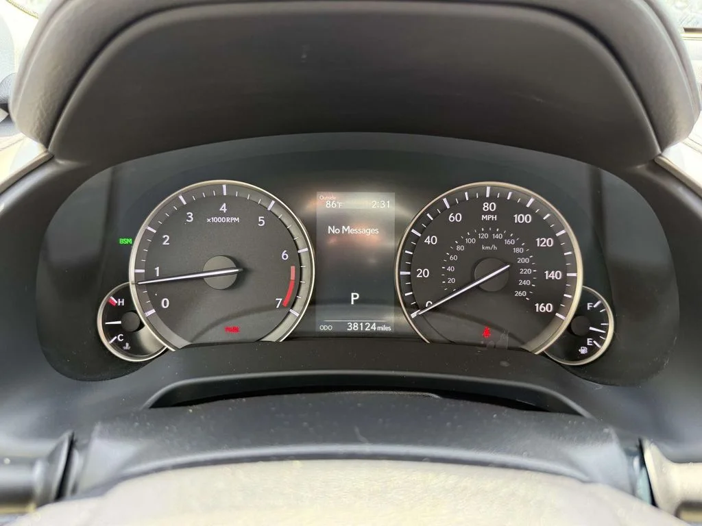 2021 Lexus RX 350 - Photo 24