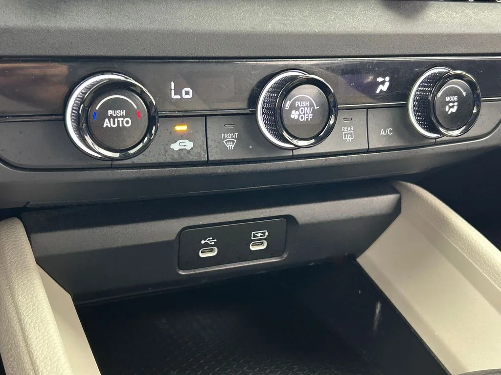 Used 2024 Gray Honda LX image 28