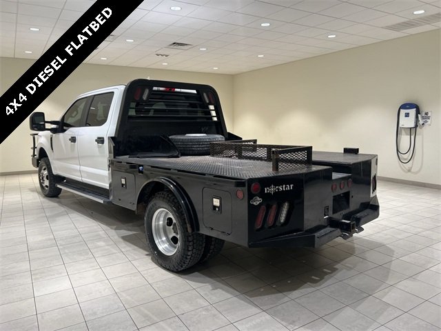 2021 Ford F-350 photo 2