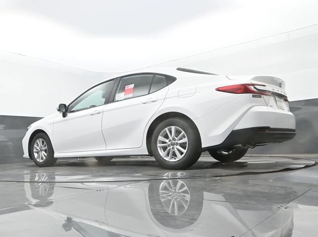New 2026 Ice Cap Toyota LE image 23