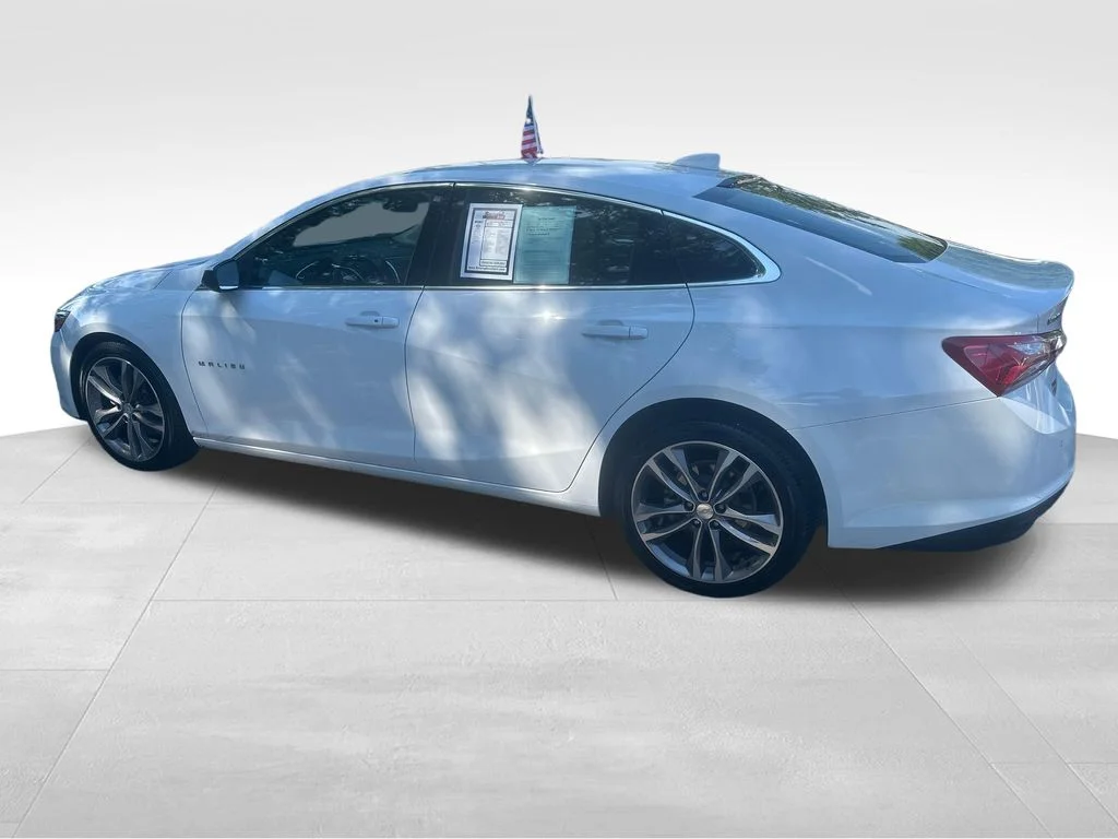 Used 2024 White Chevrolet LT image 18