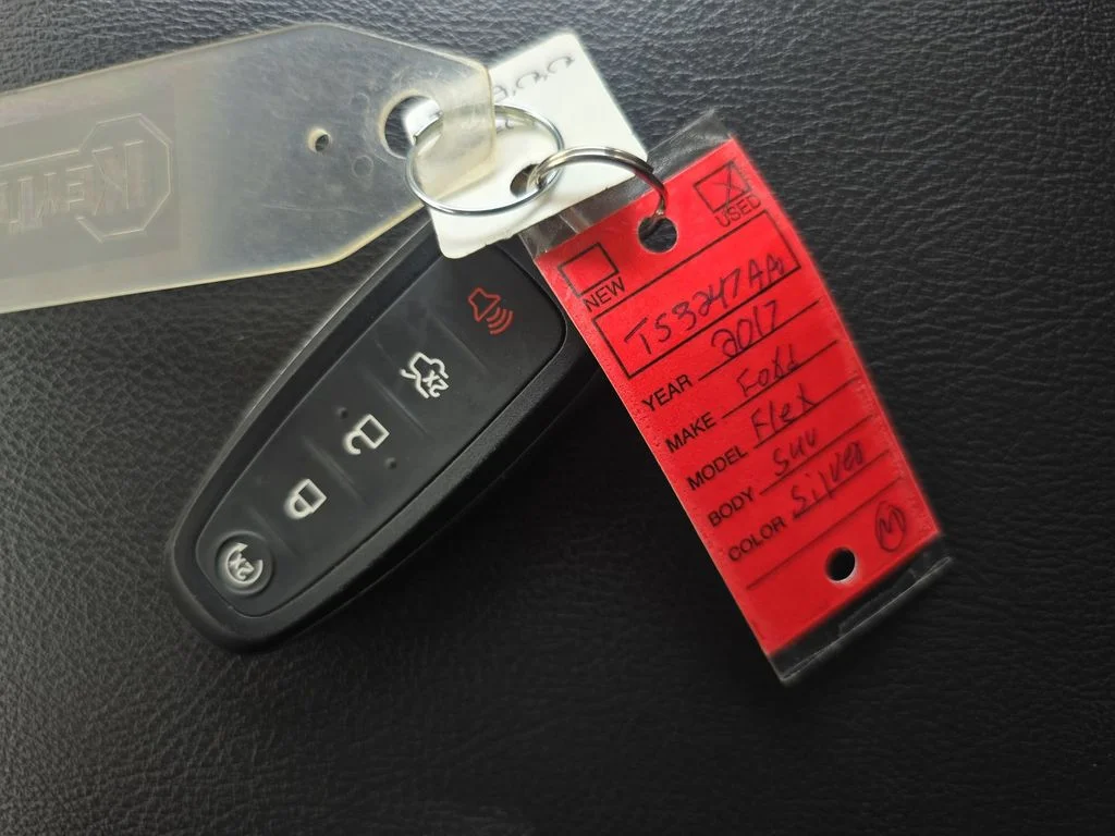 Used 2017 Silver Ford Limited image 17