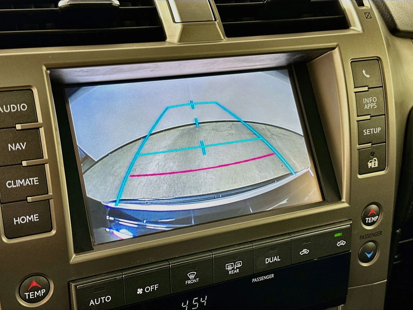 Used 2014 Black Lexus  image 25
