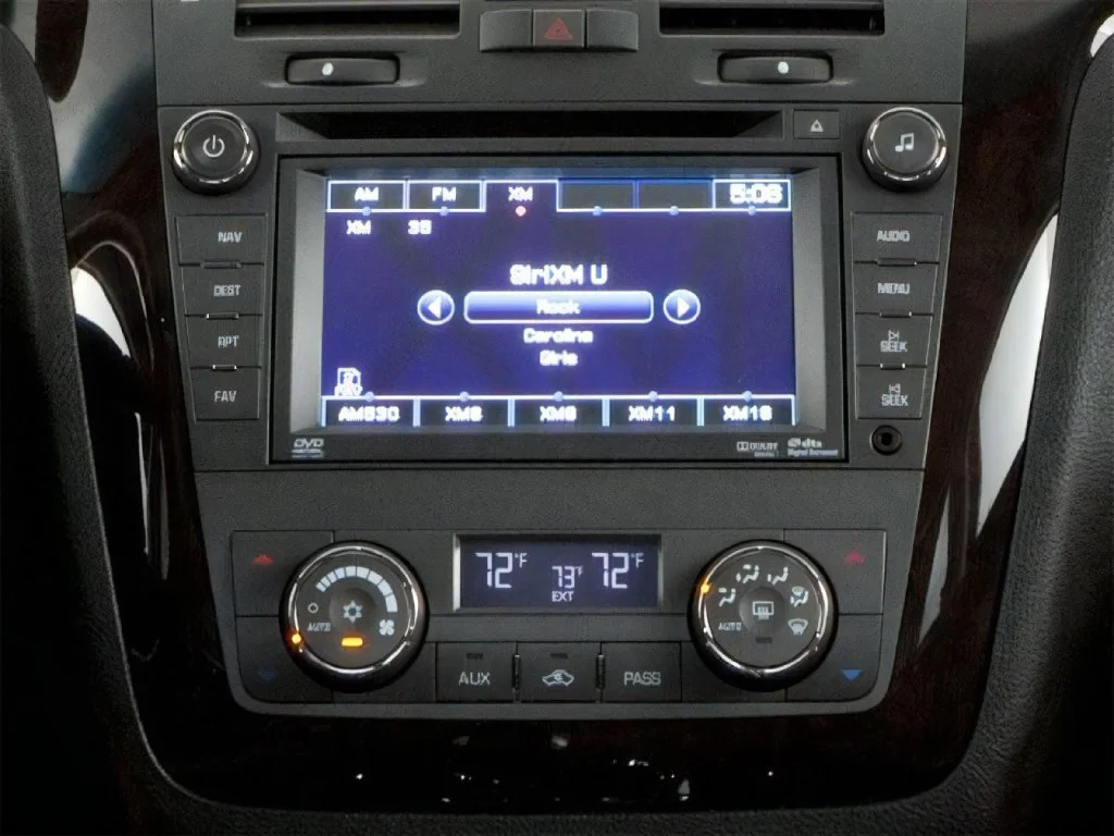 Used 2010 Radiant Silver Cadillac Base image 9