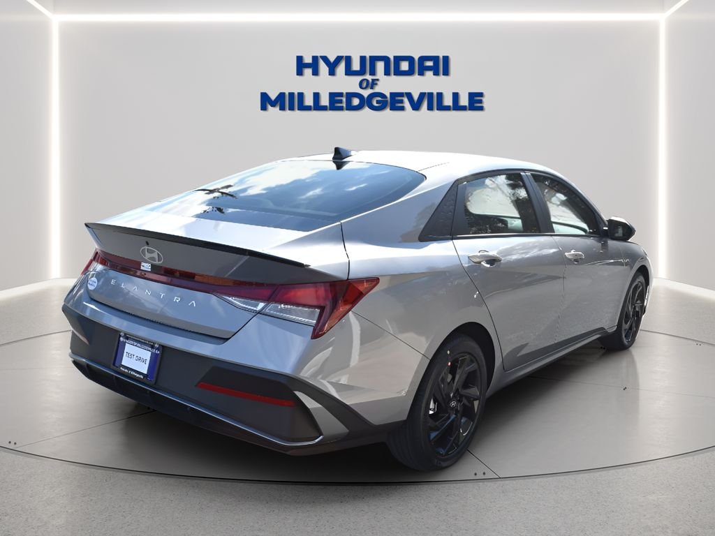 New 2026 Fluid Metal Hyundai SEL Sport image 33
