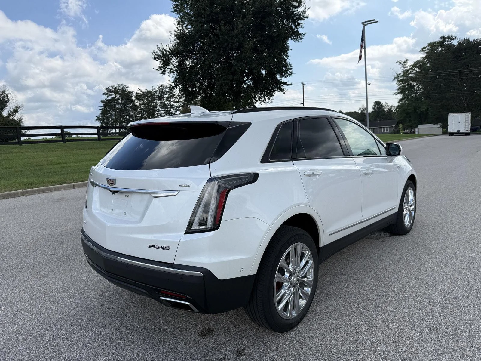Used 2023 Crystal White Tricoat Cadillac AWD Sport image 5