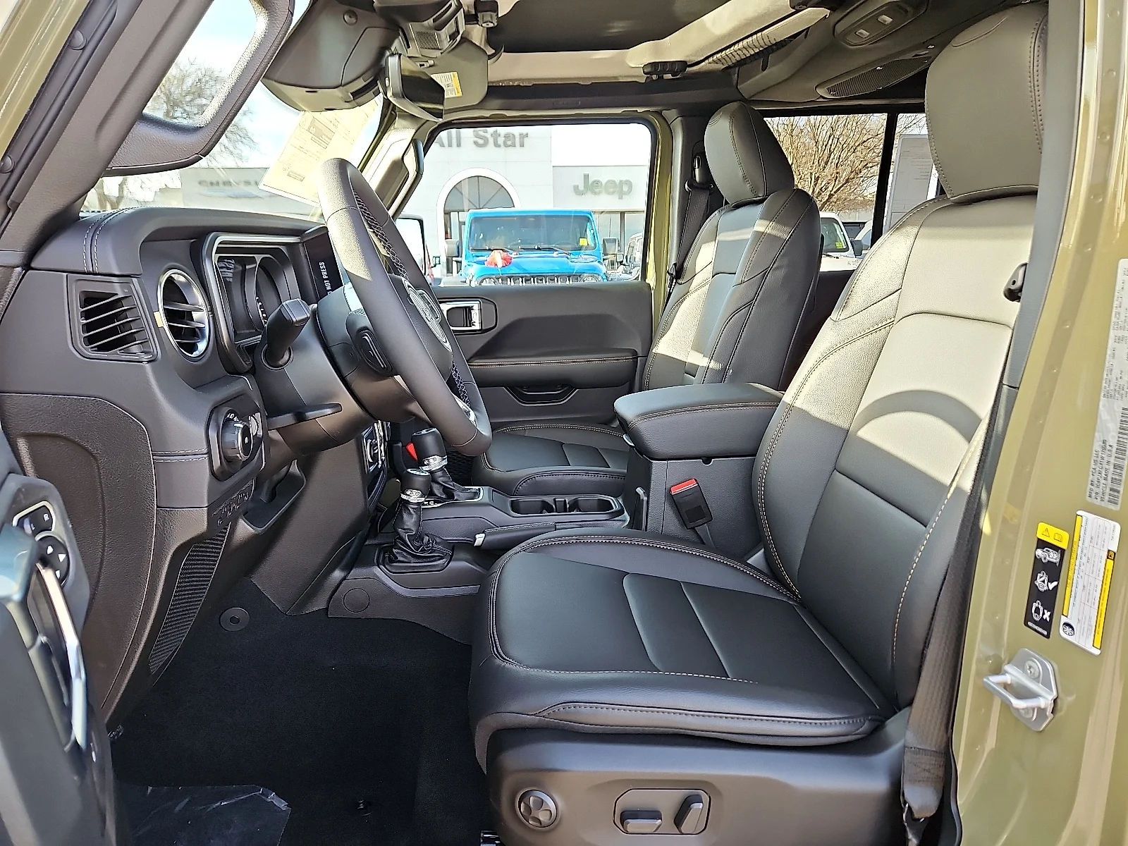 New 2026 41 Jeep 4-DOOR SAHARA image 11