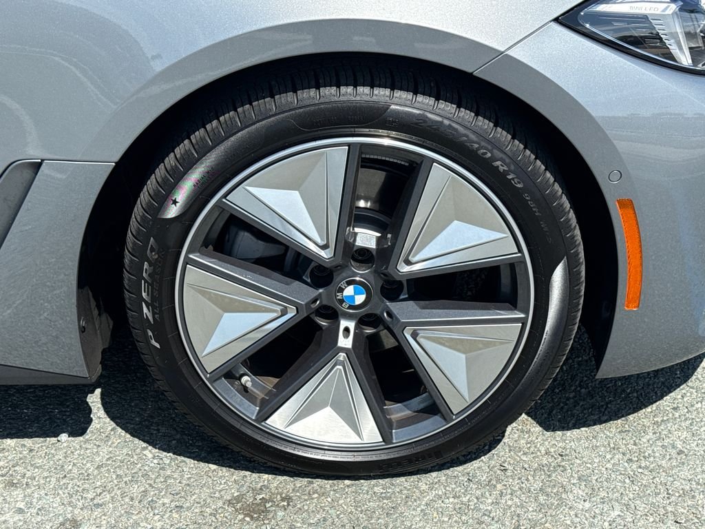 Used 2026 Gray BMW eDrive40 image 7