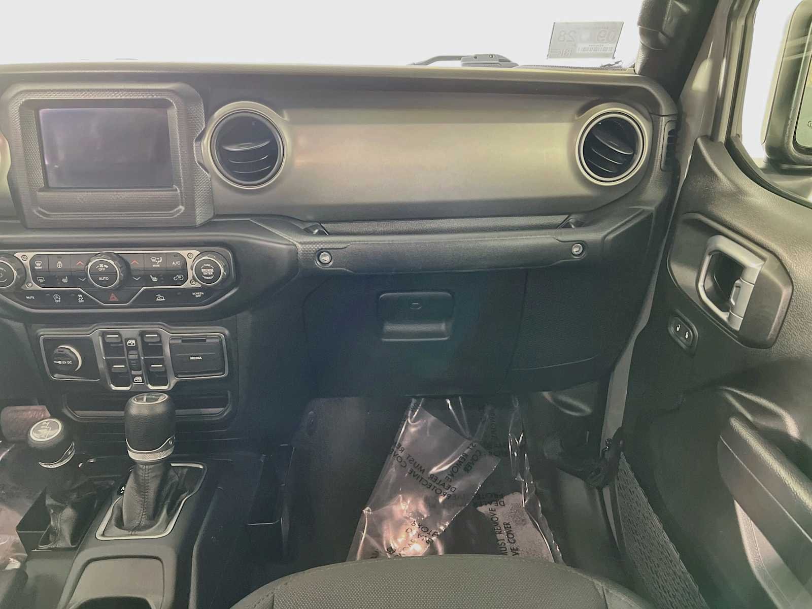 Used 2023 Sting-Gray Clearcoat Jeep Sport S image 23