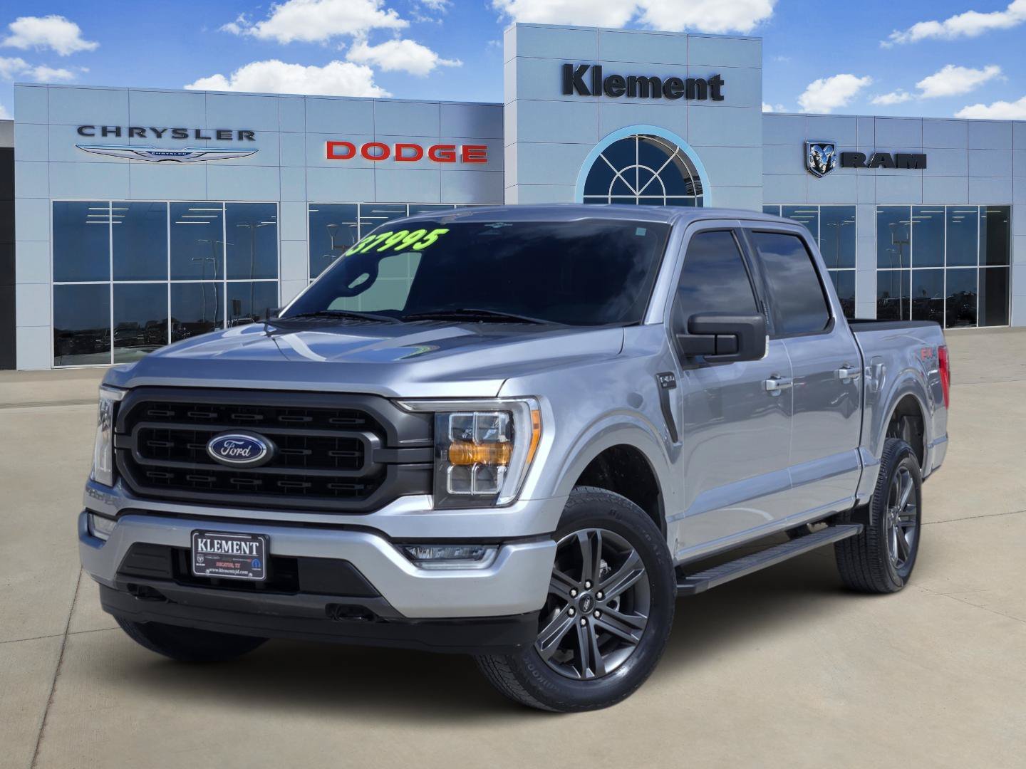Used 2023 ICONIC SILVER MET Ford XLT image 1