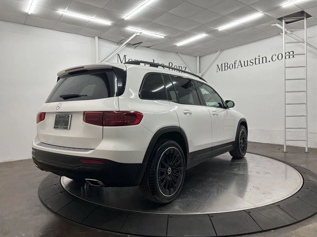 Used 2026 White Mercedes-Benz GLB 250 image 7