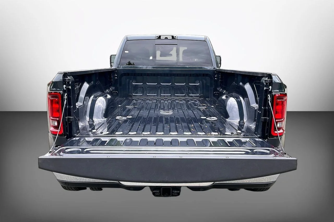 New 2026 Forged Blue Metallic Exterior Paint RAM Tradesman image 23