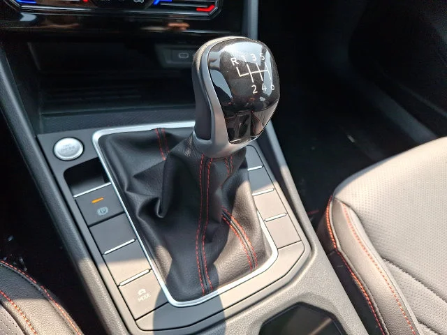 New 2026 White Volkswagen 2.0T Autobahn image 11