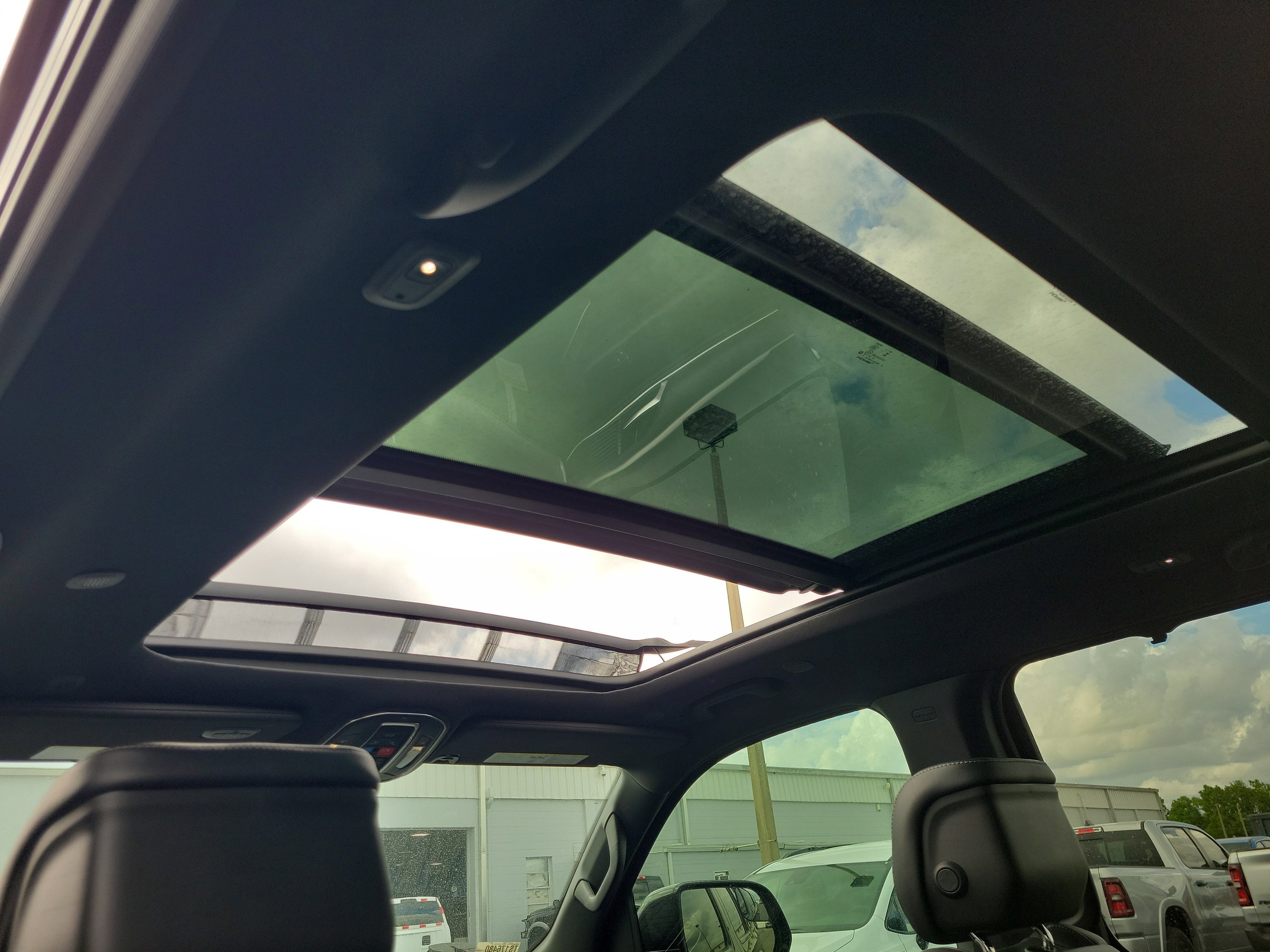 New 2026 High Gloss Black Jeep Limited Reserve image 19