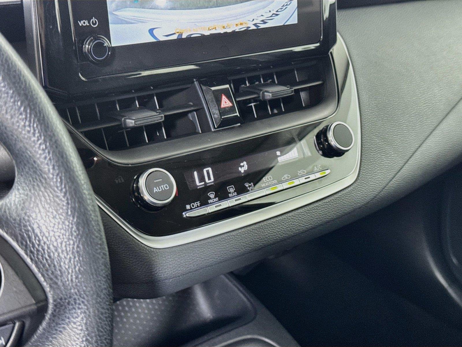 Used 2025 Wind Chill Pearl Toyota LE image 16
