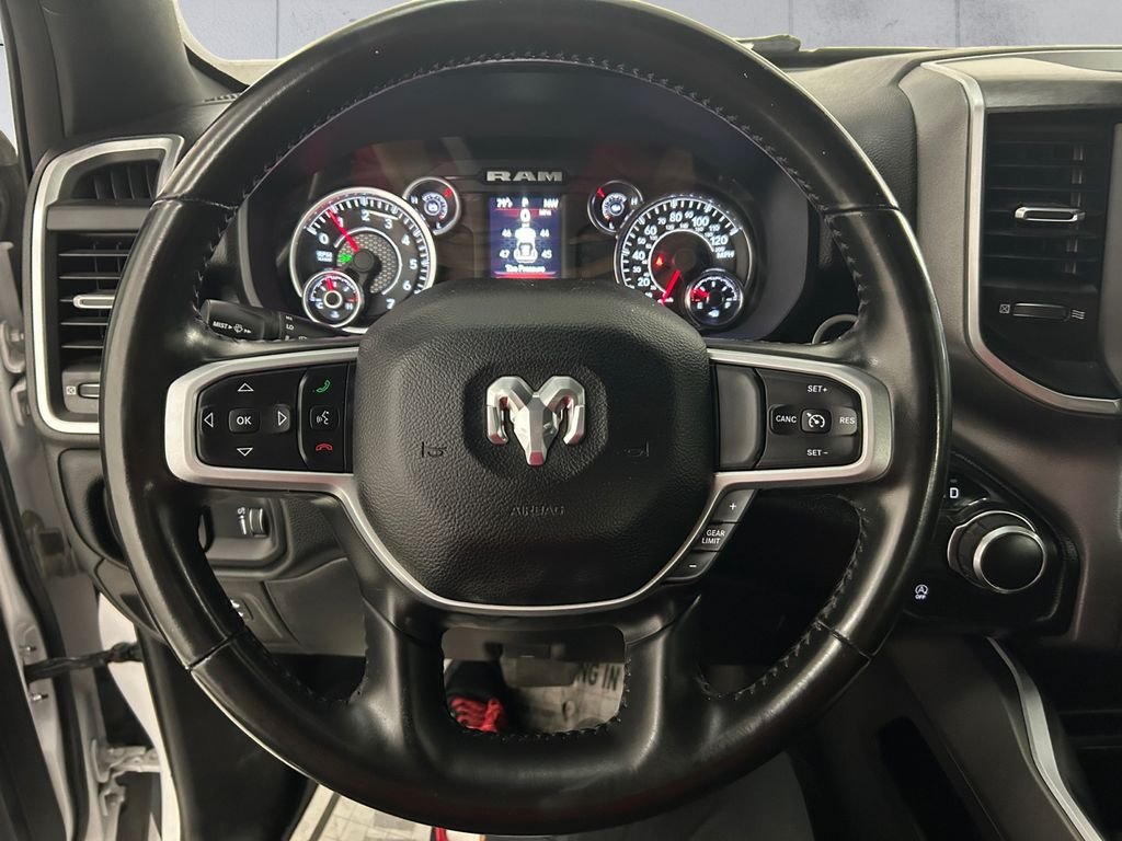 Used 2021 White Ram Big Horn/Lone Star image 9