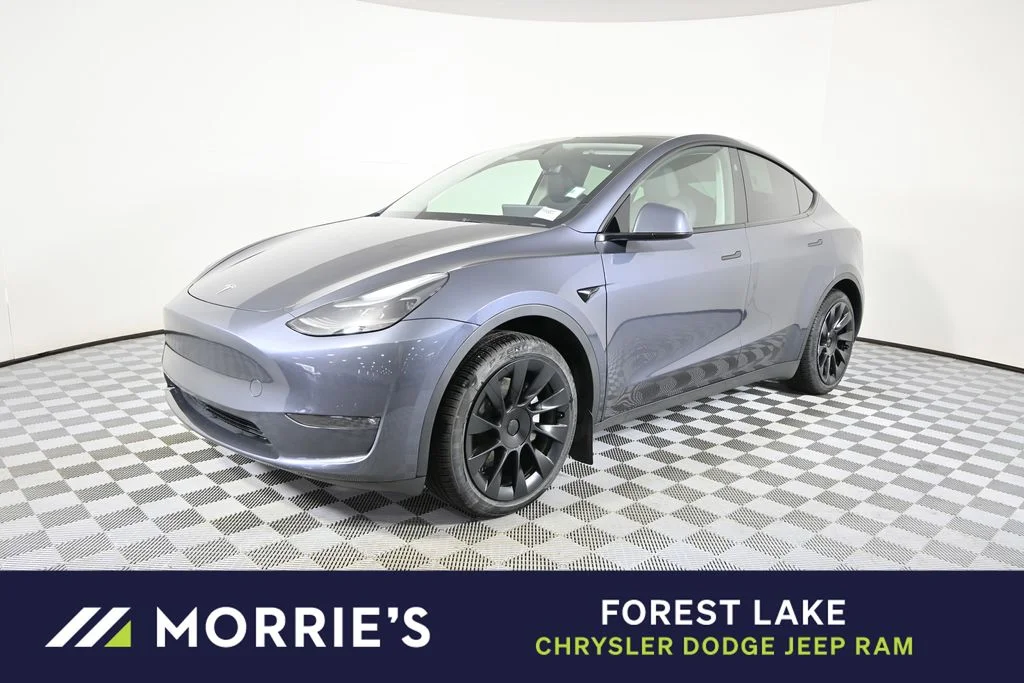 2023 Tesla Model Y Long Range Dual Motor All-Wheel Drive's photo