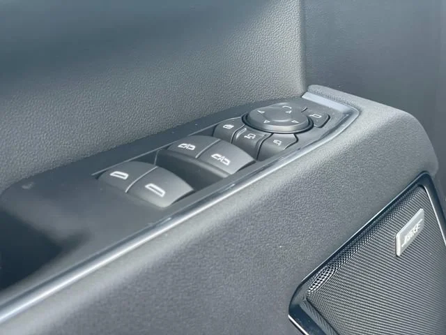 2026 Chevrolet Silverado 2500 HD LTZ - Photo 18