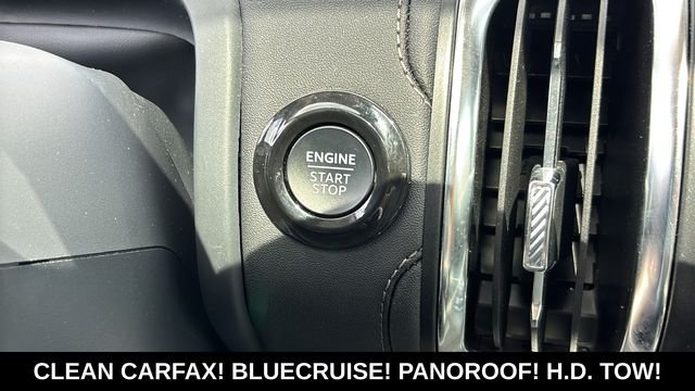 Used 2025 Agate Black Metallic Ford Platinum image 14
