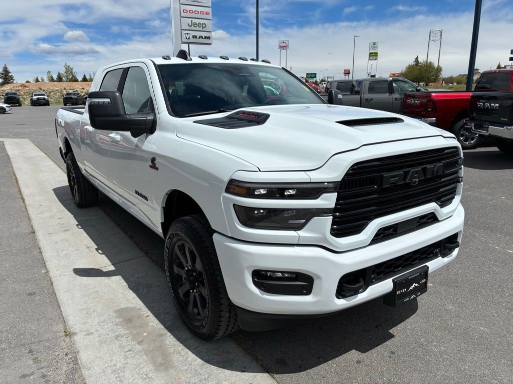 New 2026 Bright White Clear-Coat Exterior Paint RAM Laramie image 9