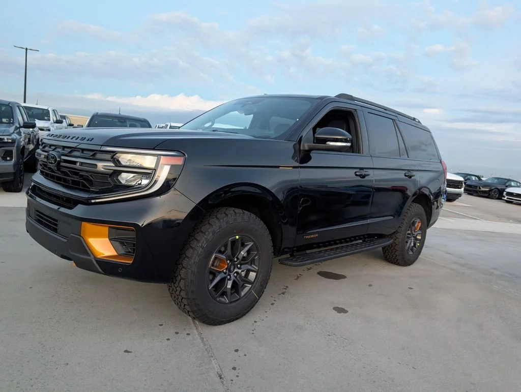 New 2026 Black Ford Tremor image 3