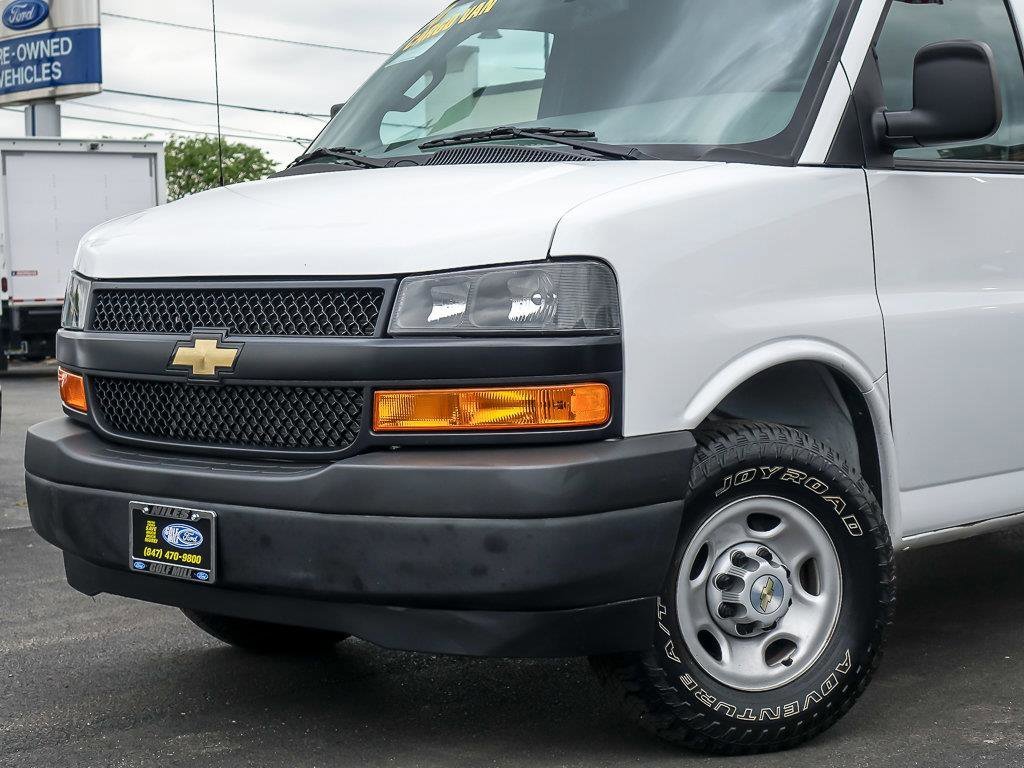 Used 2024 Summit White Chevrolet Work Van image 3