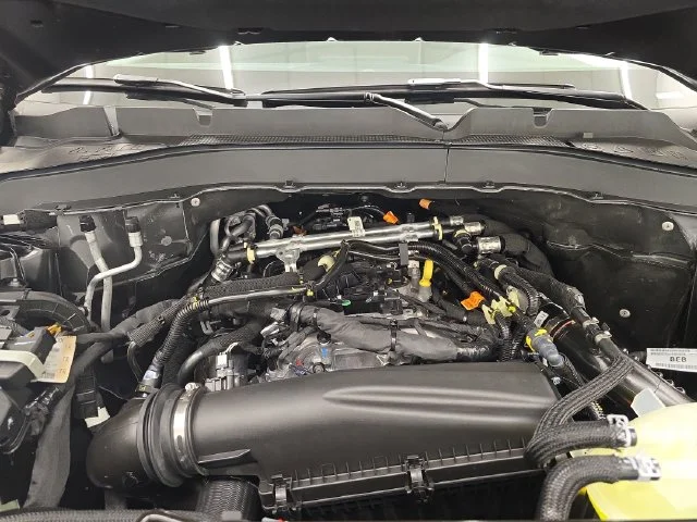 New 2027 Carbonized Gray Metallic Ford Active image 42