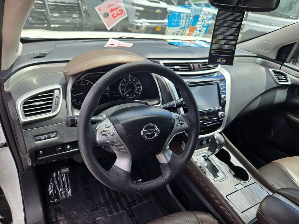 Used 2015 White Nissan Platinum image 6