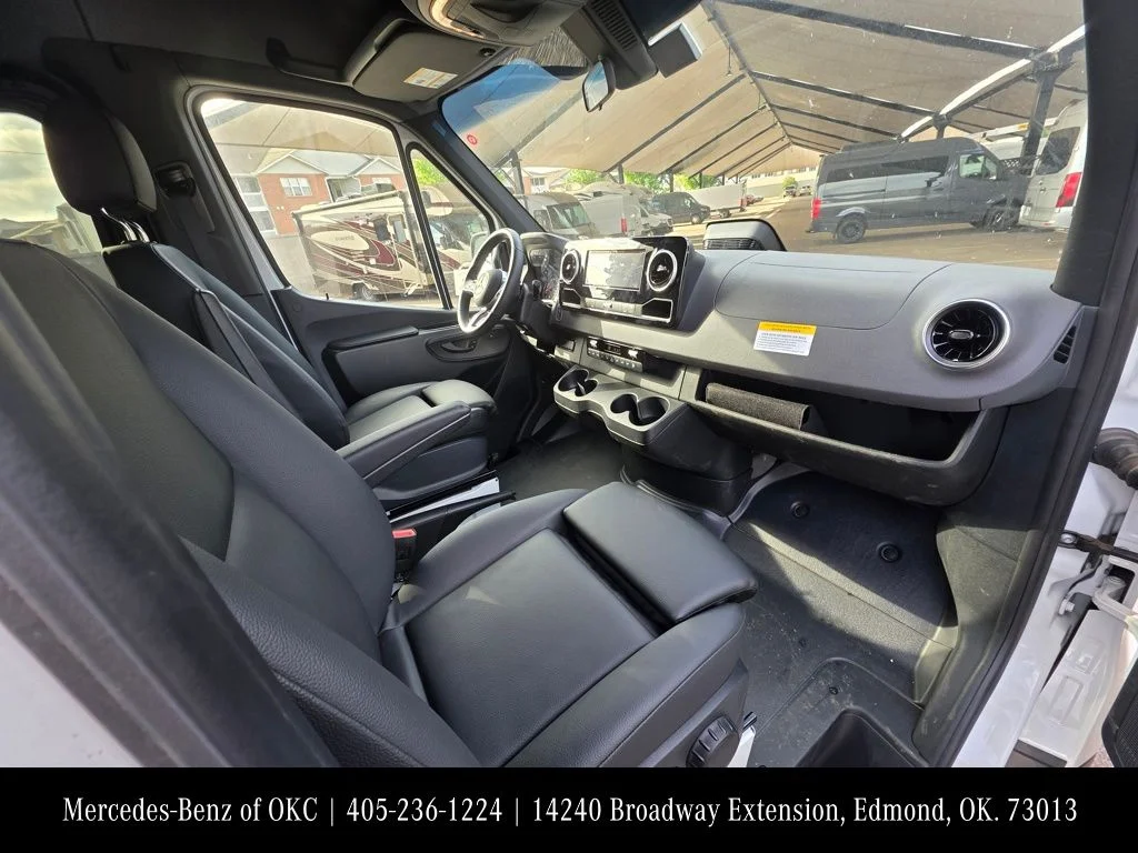 Used 2025 White Mercedes-Benz Passenger 170 WB image 8