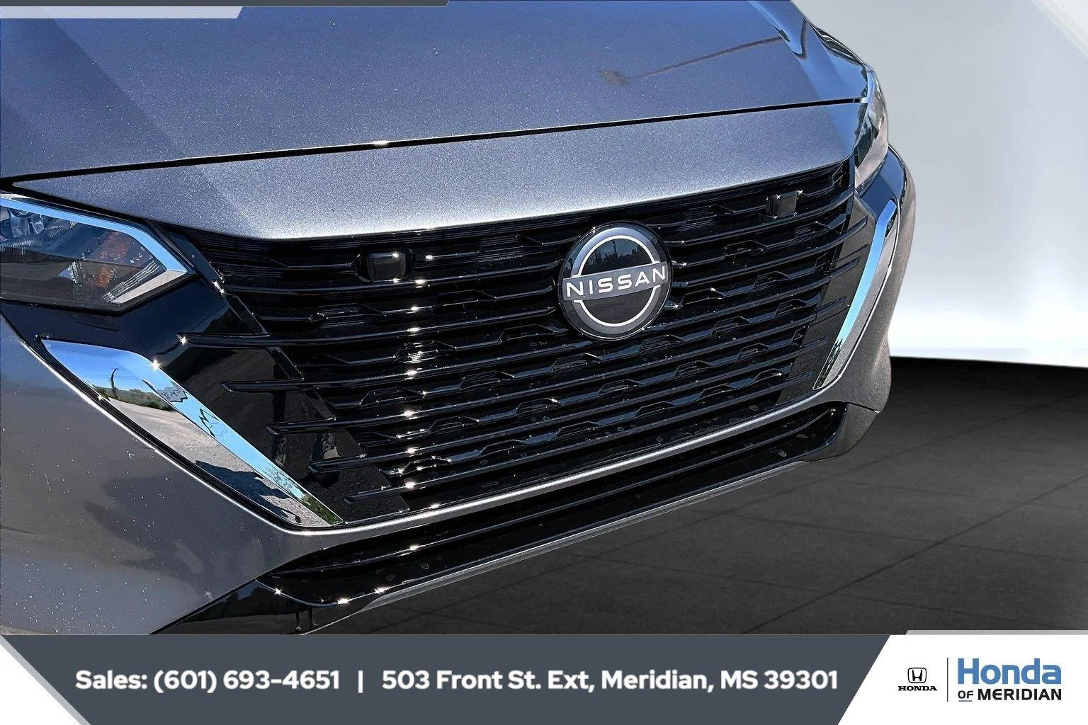 Used 2025 Gun Metallic Nissan SV image 21