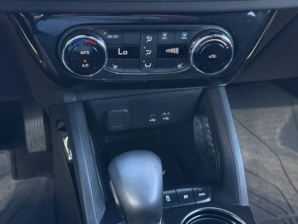 Used 2024 Sterling Gray Metallic Chevrolet ACTIV image 28