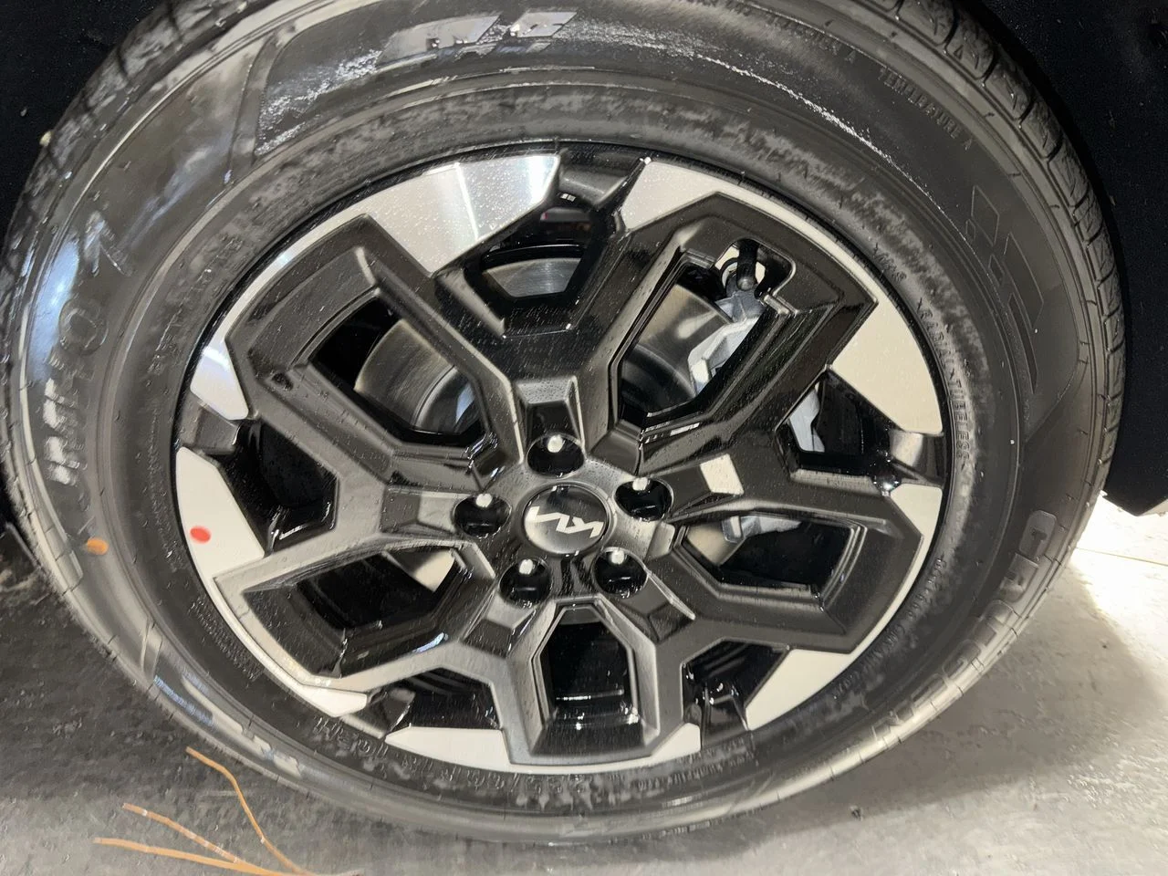 New 2026 Midnight Kia S image 12