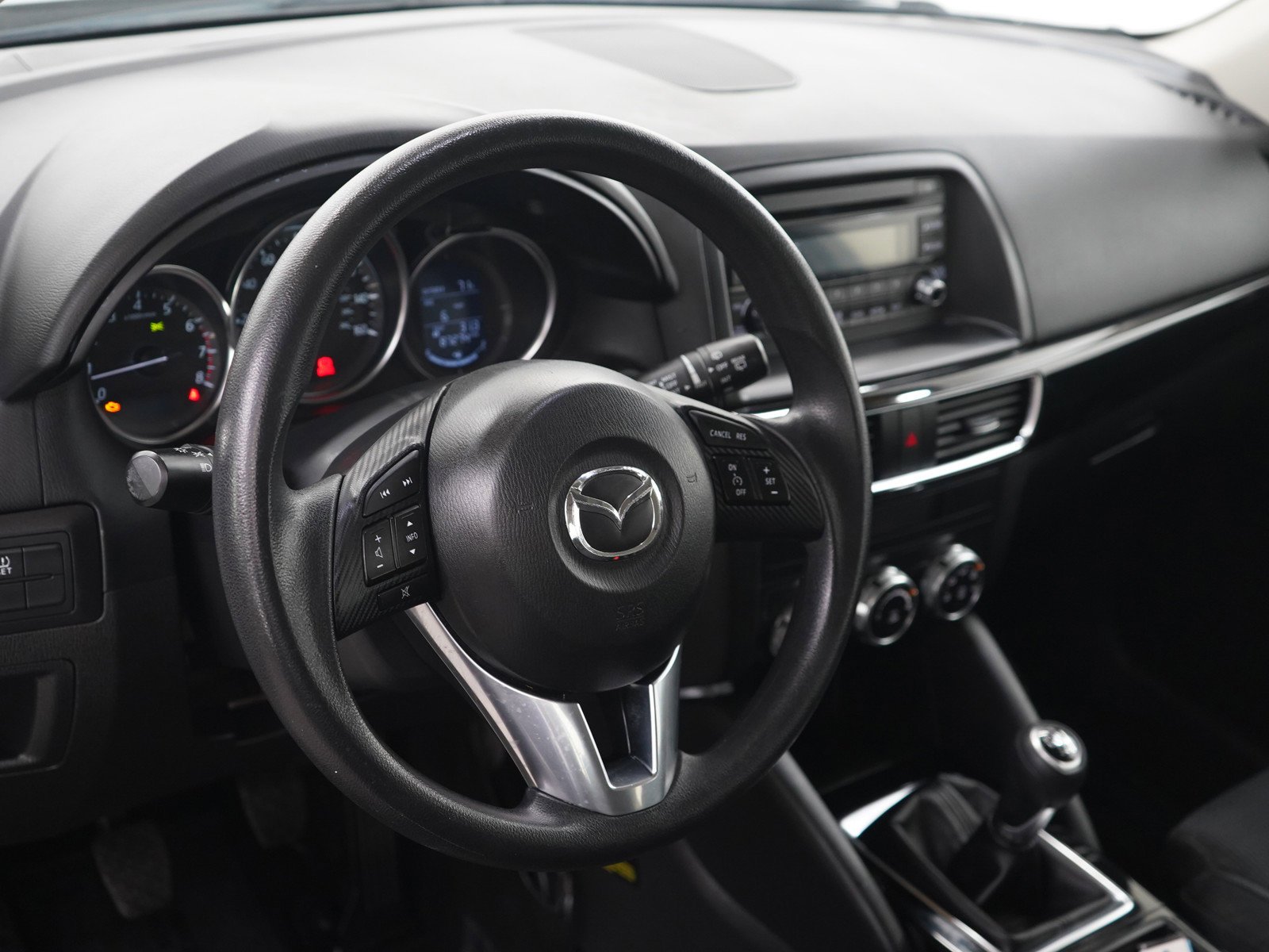Used 2016 Sonic Silver Metallic Mazda Sport image 20