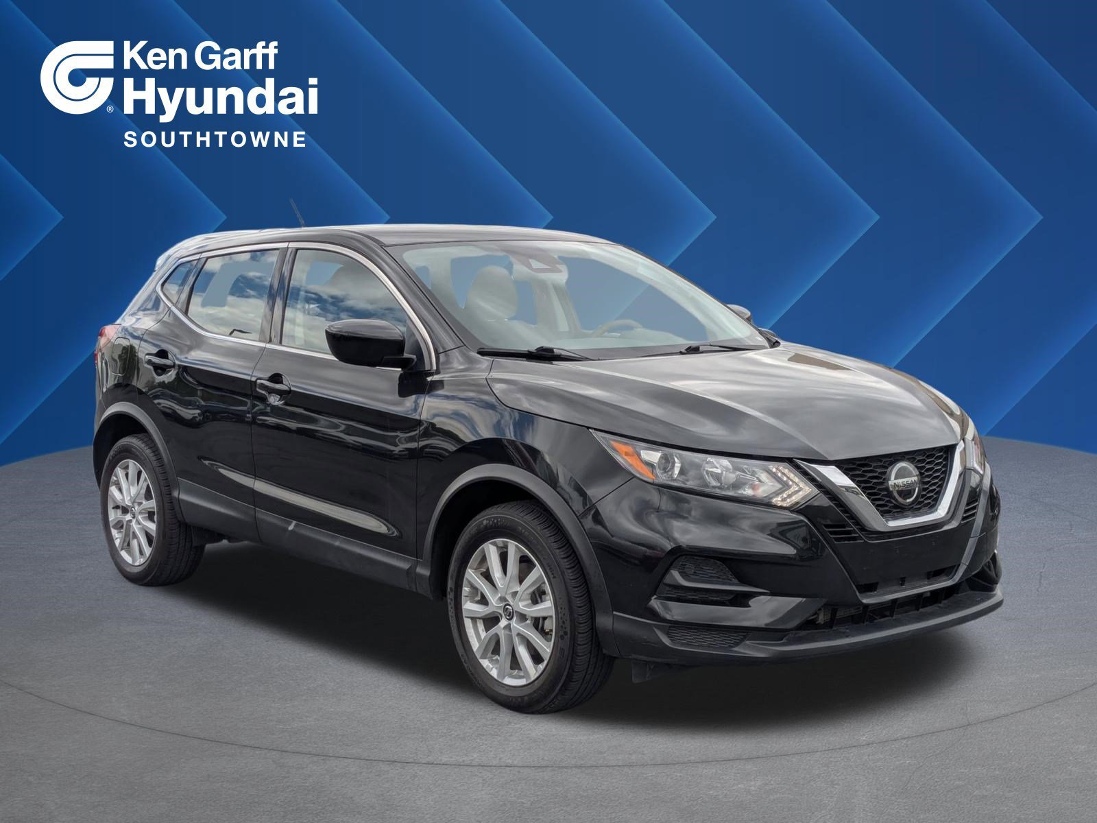 2022 Nissan Rogue Sport S AWD's photo