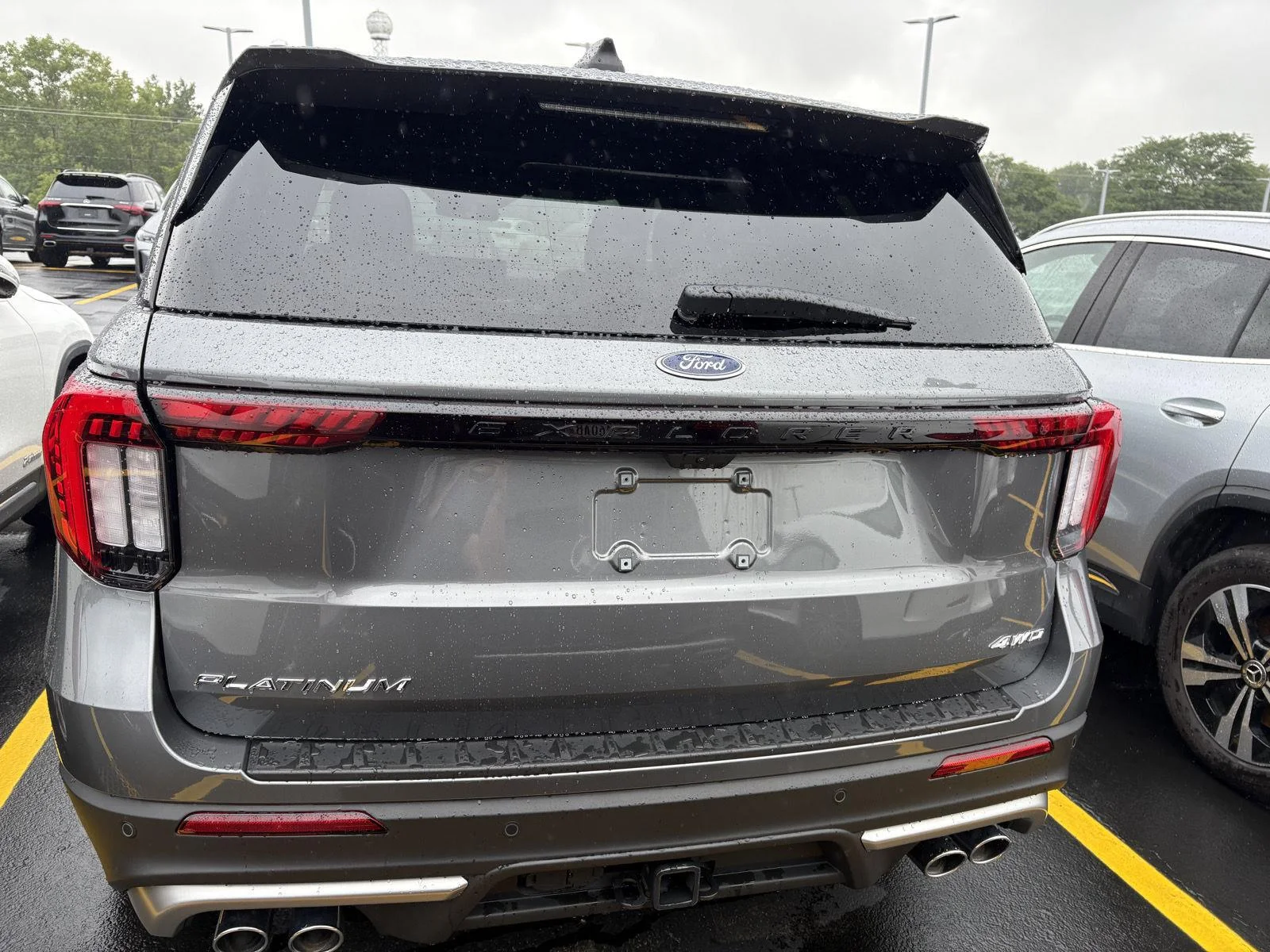 Used 2025 Carbonized Gray Ford Platinum image 5