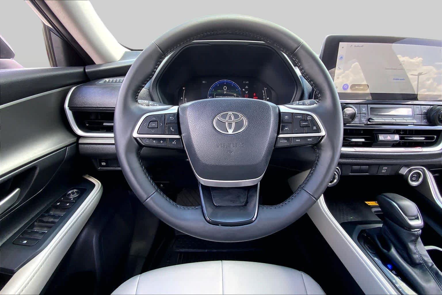 Used 2025 Storm Cloud Toyota XLE image 6