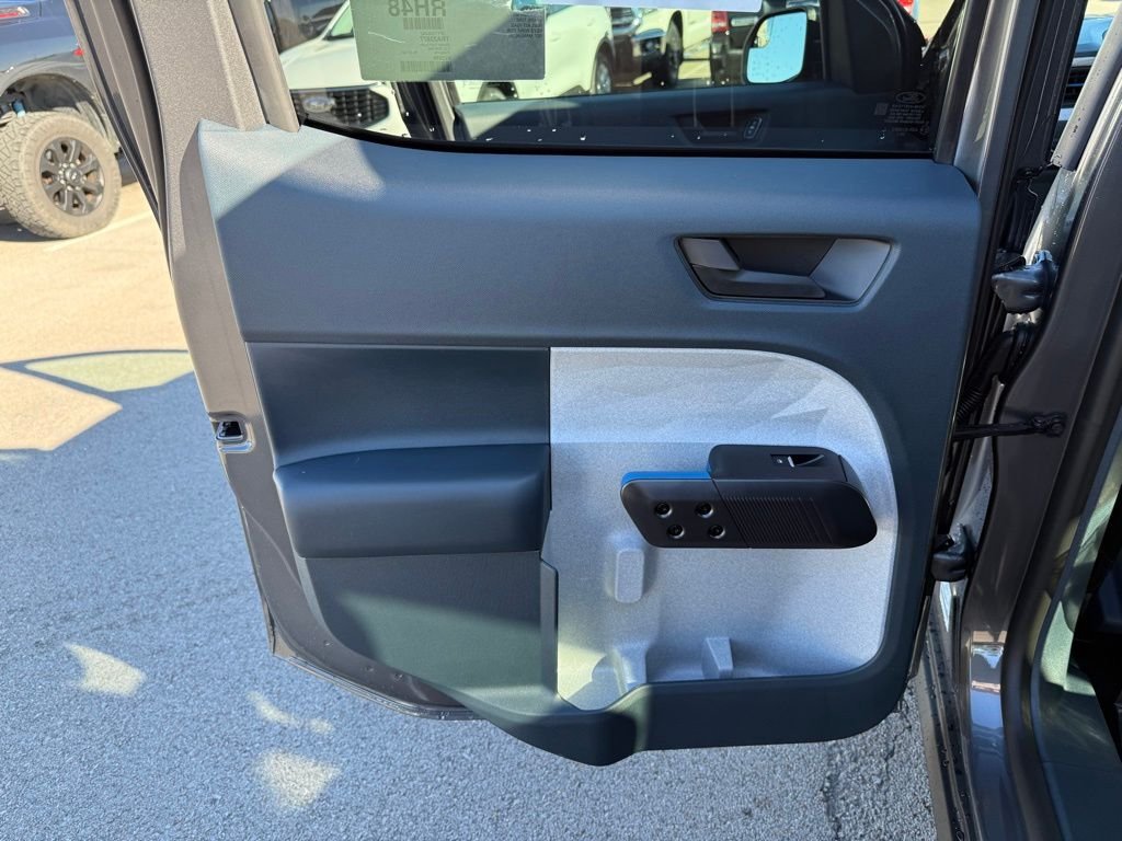 2026 Ford Maverick XLT - Photo 10