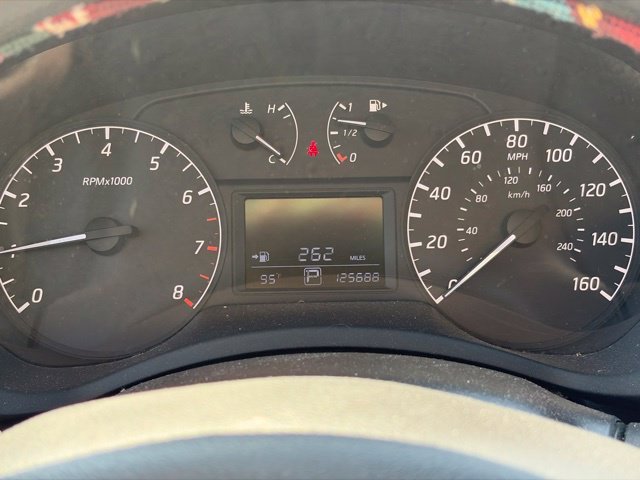 Used 2016 Silver Nissan S image 33